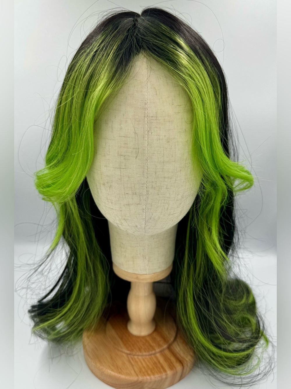 Black Neon Green Ombre Wavy Wig Side Part Synthetic Hairpiece